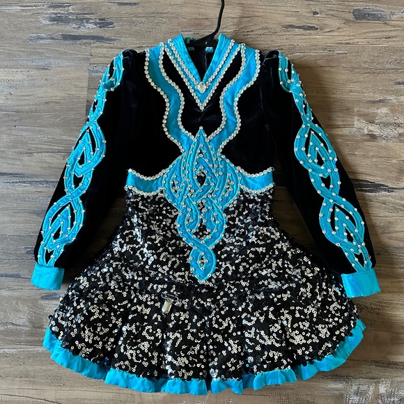 SPARKLE Black and Turquoise Irish Dance Dress-- Swarovski crystals and sequins - Picture 1 of 10